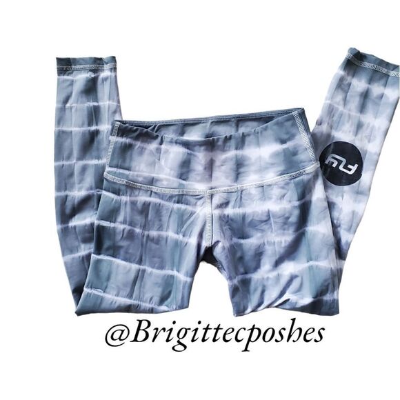 FLYWHEEL Grey/White Striped Leggings - Picture 1 of 6